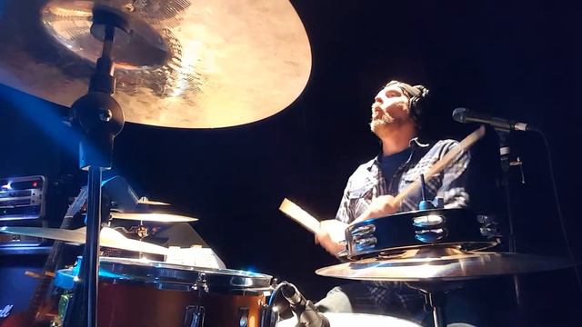AC DC "Thunderstruck" (Live Drum Cover) смотреть онлайн