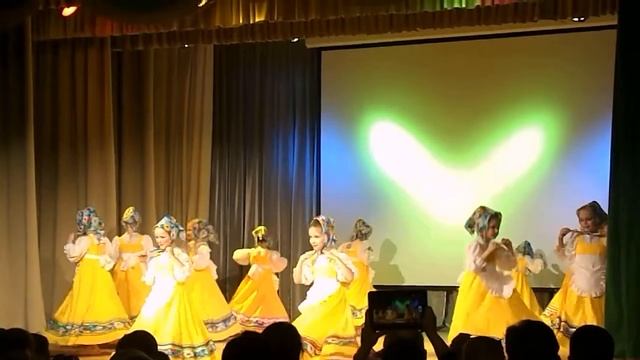 Хореографический ансамбль Арабеск, танец Матрёшки смотреть онлайн