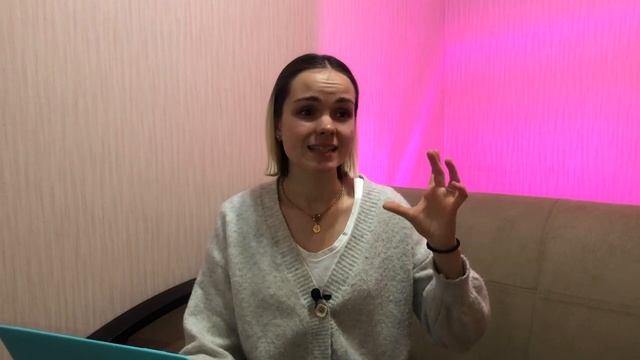 ВЫУЧИЛА ФРАНЦУЗСКИЙ ЗА ПОЛГОДА | C A1 до В2 | Мои фишки для изучения иностранных языков смотреть онлайн