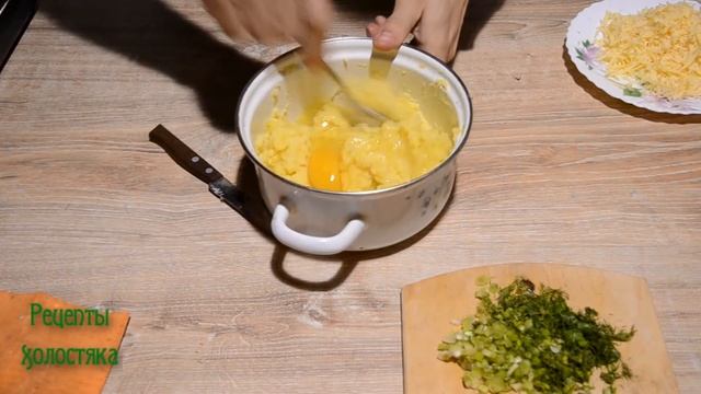 КАРТОФЕЛЬНАЯ ЗАПЕКАНКА С СОСИСКАМИ смотреть онлайн