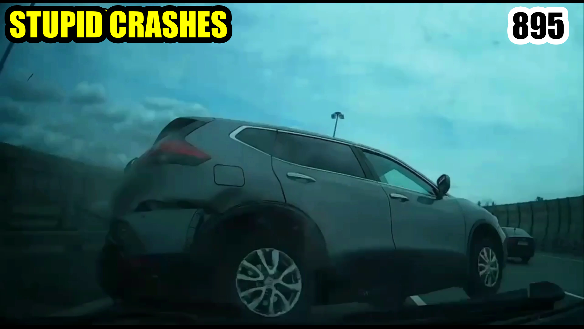 Подборка аварий и дтп на видеорегистратор. 16 06 24 смотреть онлайн