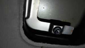 Как снять плафон освещения в Hyundai grand starex H1