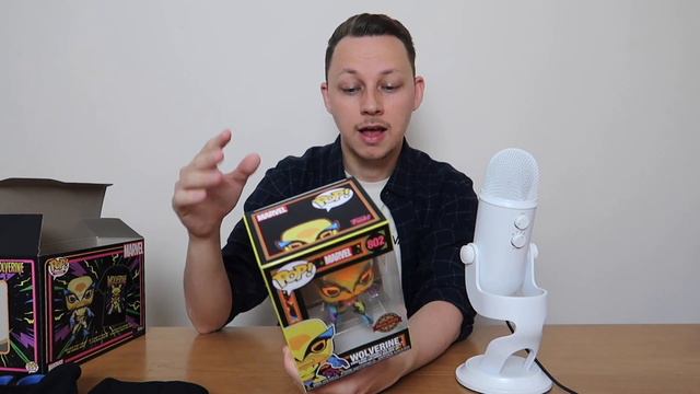 Wolverine Black Light Funko Pop & Tee! смотреть онлайн
