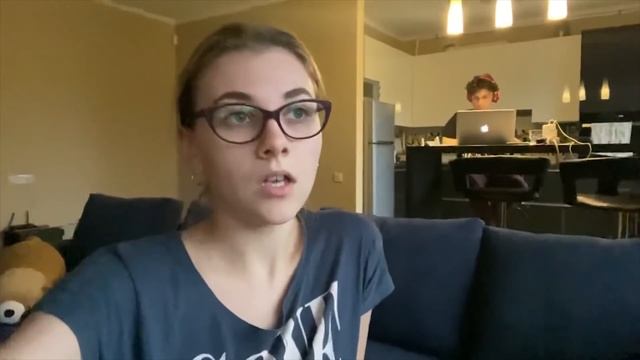 VLOG: Спонтанно улетаем на отдых || Ходим по магазинам || Готовлю ужин смотреть онлайн