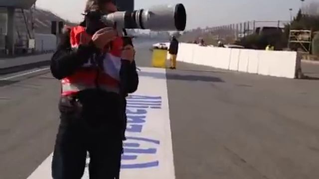 Kimi Raikkonen Barcelona F1-test; Ferrari problem? смотреть онлайн