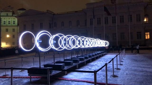 Прогулка с Natalex/670: Международный фестиваль света в #vilnius у Президентского дворца. смотреть онлайн