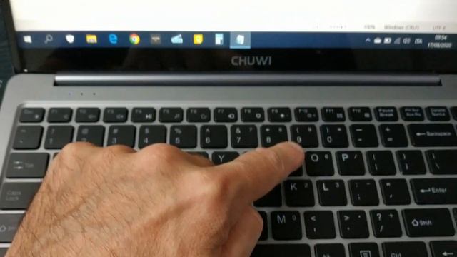 CHUWI Lapbook Pro Notebook N4100, recensione personale ITA смотреть онлайн