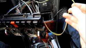 погасла подсветка кнопок и консоли мерседес 124, что делать?!