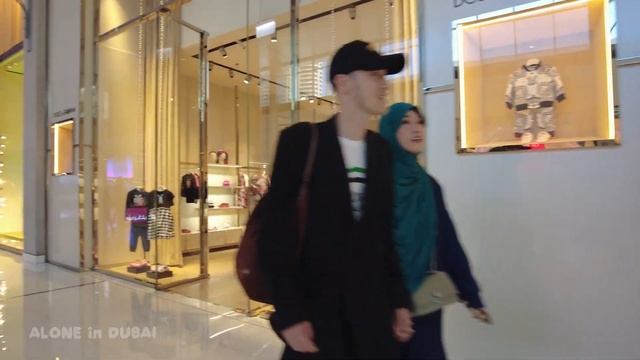 Dubai Mall World’s Largest Mall Walking Tour 4K смотреть онлайн