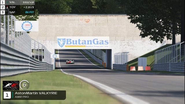 Can the Aston Martin Valkyrie AMR PRO BEAT the Current BEST LE MANS HYPERCAR !?! смотреть онлайн