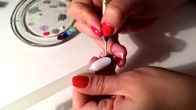 Дотс рисунки гель-лаком вензеля розы френч легко смотреть онлайн