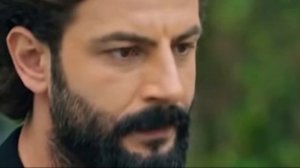 ШИКАРНАЯ БРЮНЕТКА! Вот как выглядит жена турецкого актера - Гёкберк Демирджи