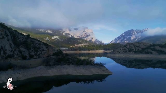 Музыка в течение последних 3 месяцев беременности помогает плоду максимально развить интеллект #2 смотреть онлайн