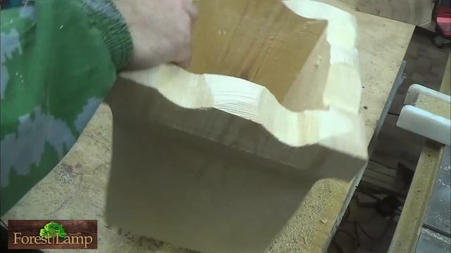Как вам такое? Деревянный вазон в скамейку из искуственного газона своими руками смотреть онлайн