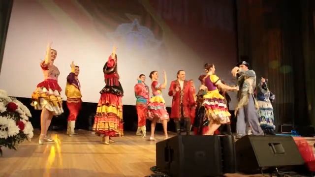 Владимир Девятов и группа "Ярмарка" в Сестрорецке смотреть онлайн