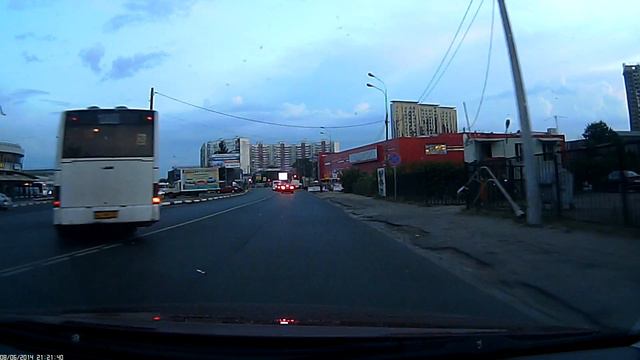 Зеркало Incar VDR-U05 смотреть онлайн