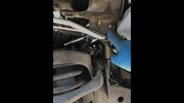 2015 Ford F150 Very Noisy Fan Cause & Fix смотреть онлайн