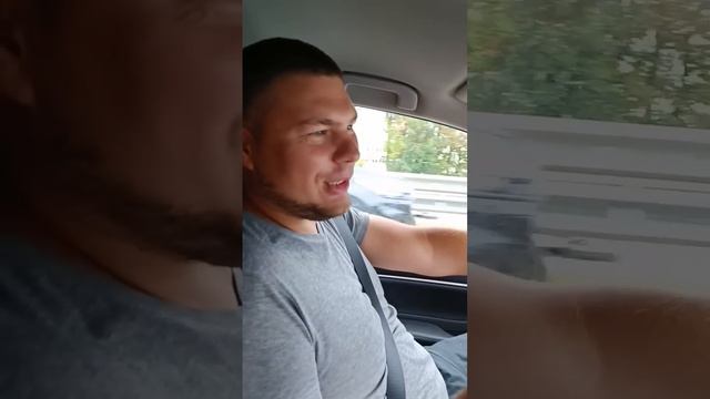 TOYOTA CAMRY V70 2.5 vs ВАЗ 2106 САТАНА на КАРБЕ смотреть онлайн