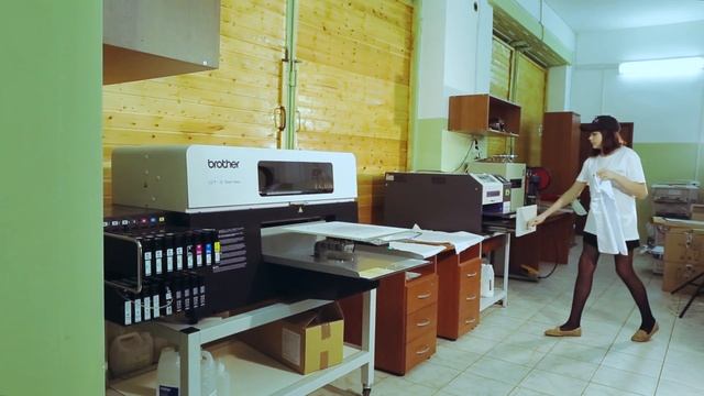 Принтер по текстилю Brother GT-381. Машина для нанесения грунтовки SCHULZE PRETREATmaker III смотреть онлайн