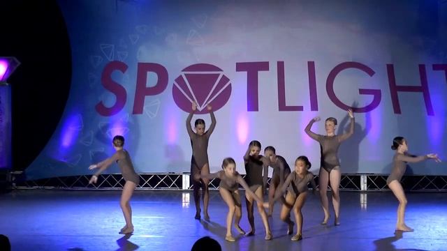 PAVE School of the Arts - Bruises смотреть онлайн