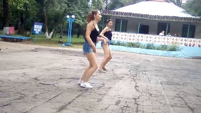 Соловьинка танец воспитателей смотреть онлайн