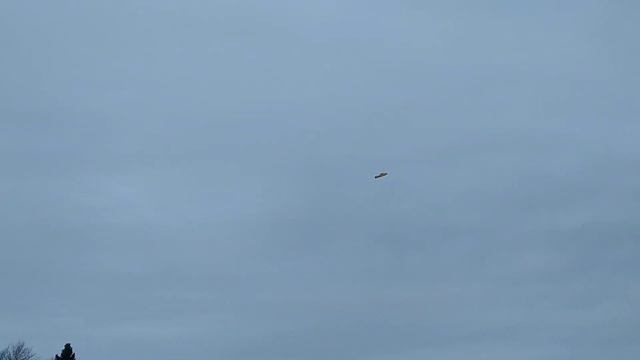 Полёт р/у самолёта ЛК-4 в сильный ветер смотреть онлайн