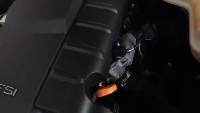 AUDI A6 2.O TFSI Control du reniflard clapet de pression de régulation Vanne PCV 1/2 смотреть онлайн