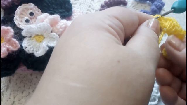 ?✨Весёлая гусеница крючком - Мастер-класс - Легко, просто и быстро. Детская библиотека смотреть онлайн