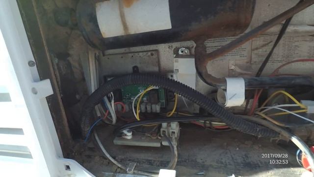 Аммиачный холодильник, работающий на газе - Dometic RV ammonia refrigerator Repair смотреть онлайн