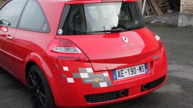 RENAULT MEGANE II RS - TRIBUTE смотреть онлайн