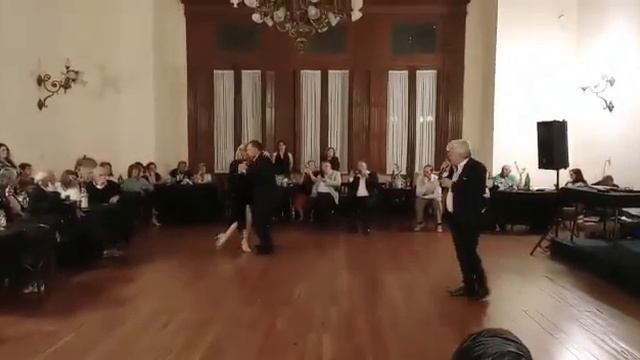 Mónica Parra y Jesús Velázquez canta Carlos Morel Gualeguay 22/10/22 смотреть онлайн