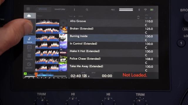 AlphaTheta Omnis Duo Review - Sleek All-In-One With A Trick Up Its Sleeve!