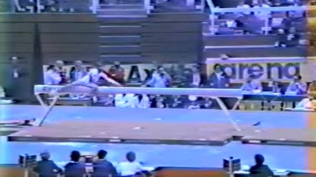 2nd T ROM Laura Cutina BB - 1983 World Gymnastics Championships 9.650 смотреть онлайн