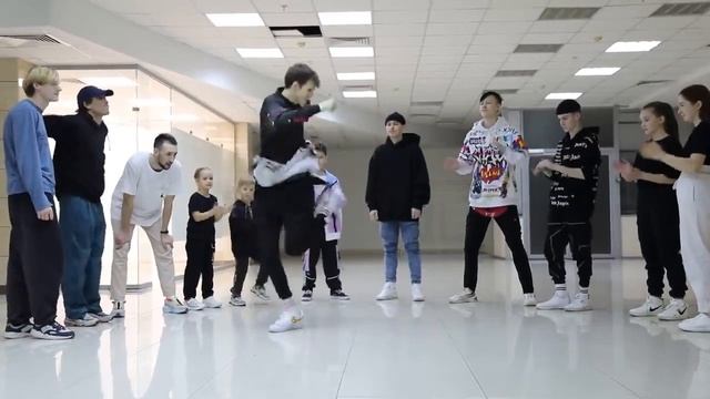 ALAN WALKER FADED ШАФФЛ ВЕЧЕРИНКА ТИК ТОКЕРЫ И ТАНЦОРЫ SHUFFLE DANCE VIDEO happy 2023 смотреть онлайн