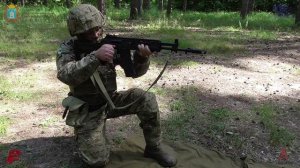 Изготовка к стрельбе с колена.mp4