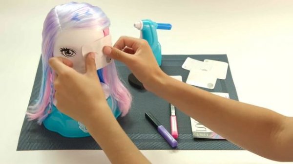 Cool Maker | Airbrush Styling Studio | Make Up & Accessories