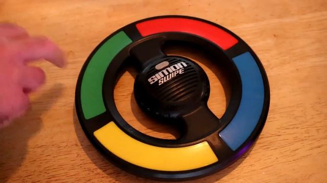 Simon Swipe Brain Training Game Gadget Review смотреть онлайн
