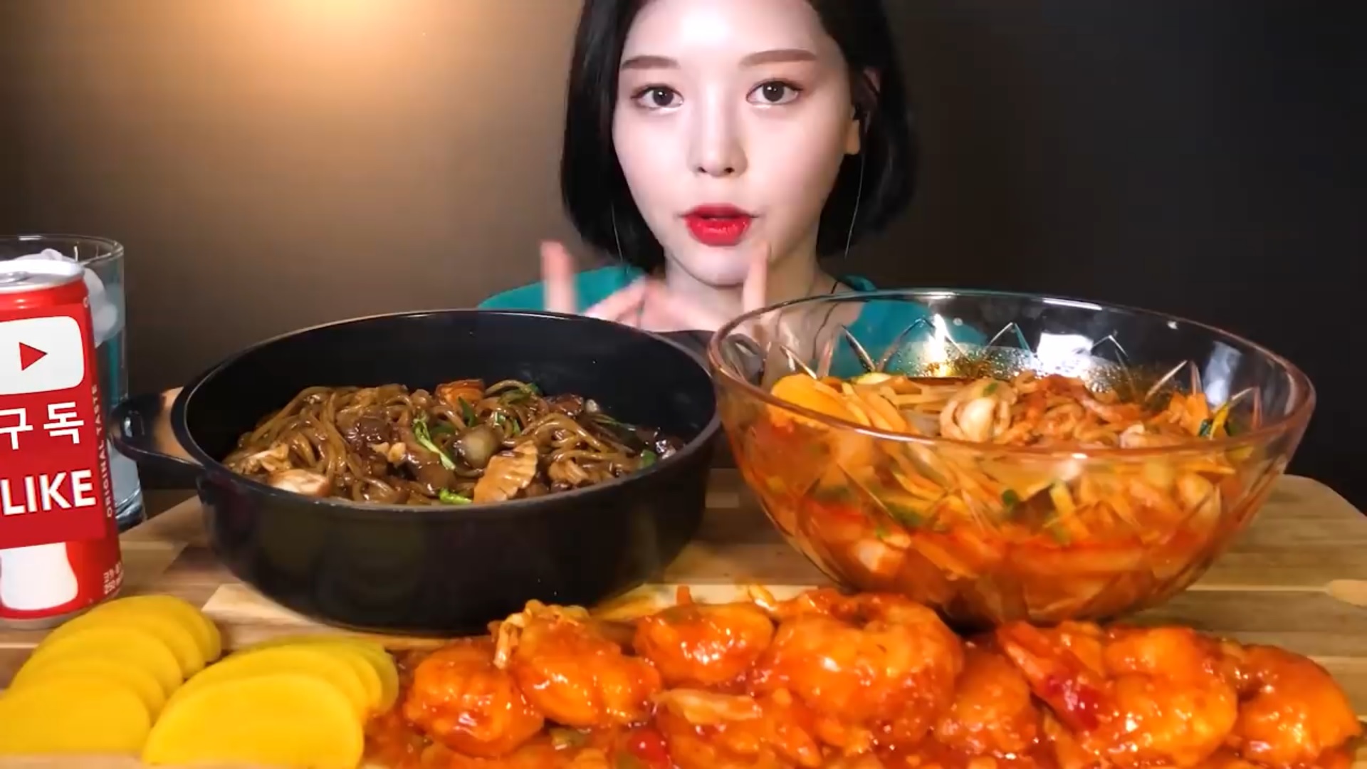 Корейский укус: Креветки Мукбанг. АСМР.