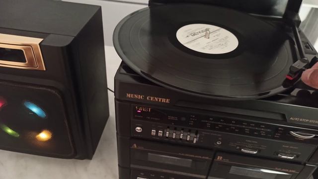 музыкальный центр first смотреть онлайн