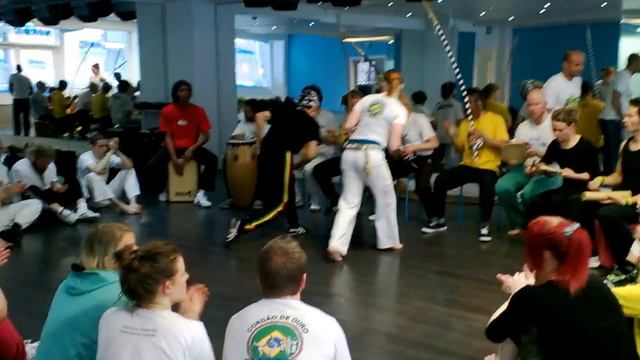 C.M Pium e Erika смотреть онлайн