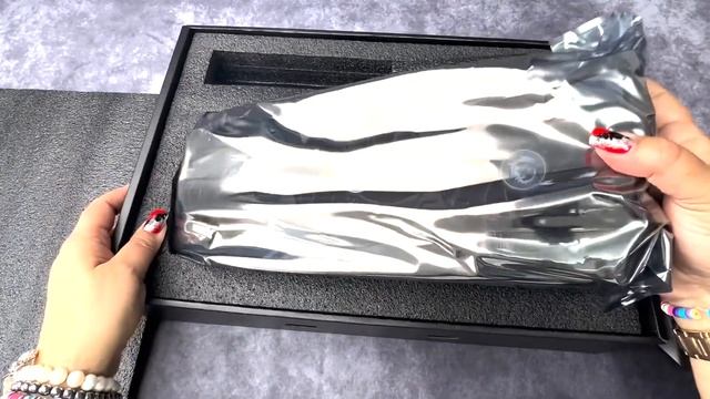 MSI RTX 4070 Gaming X Trio Unboxing смотреть онлайн