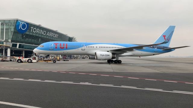 Turin Airport 757-200 TUJ Pushback смотреть онлайн