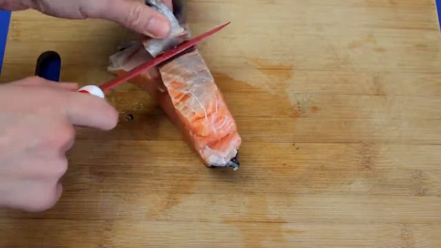 Рецепт приготовления филе семги с картофелем на пару в мультиварке VITEK VT-4217 BN смотреть онлайн