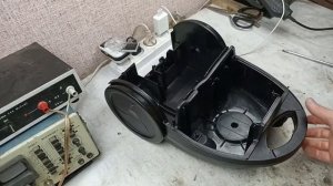 Реставрация Пылесоса "Zanussi" ZAN2242. Restoration of the "Zanussi" Vacuum Cleaner.
