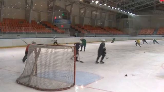 15 04 15 Хоккей юных смотреть онлайн
