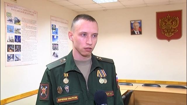 Сколько денег платят котрактникам в армии и как дают квартиры смотреть онлайн