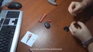 Разбираем выкидной ключ.