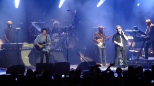 Toto à Vienne - Steve Lukather et Lea