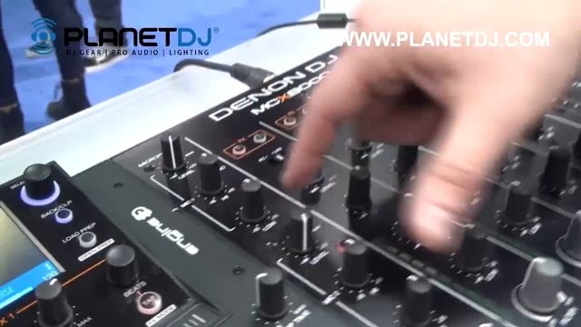 Denon DJ MCX8000 Standalone Player and DJ Controller - NAMM 2016 смотреть онлайн
