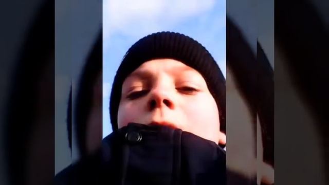 Гуляем и Катаемся на горке смотреть онлайн